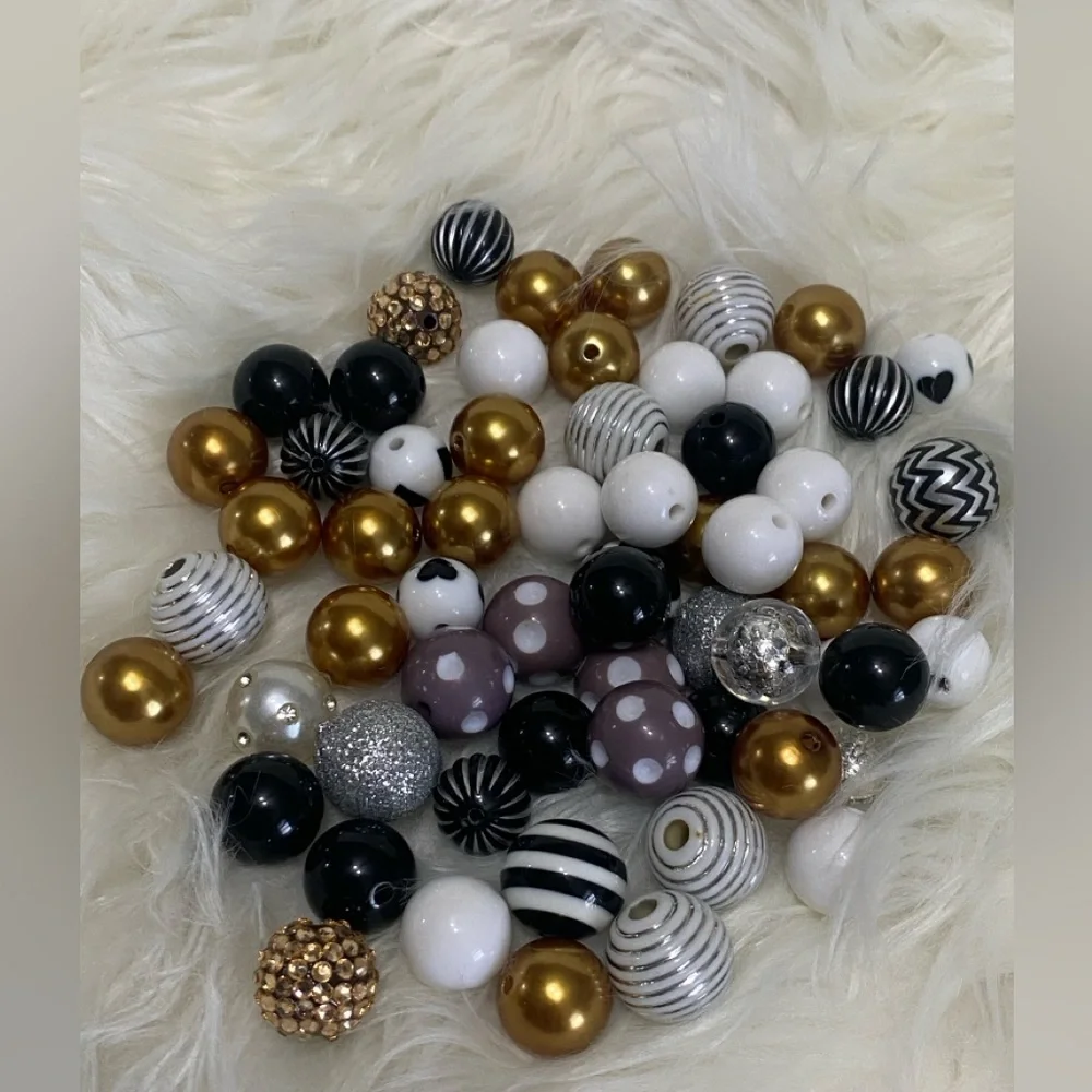 Crafting Beads - Picture 7 of 9